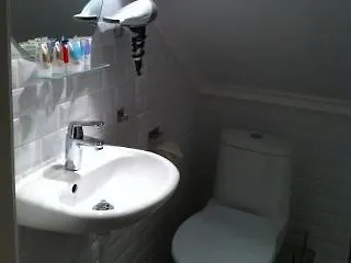 Torpet Mon Bed and Breakfast Gotenburg 3*,  Zweden